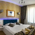 Golden House Διαμέρισμα *