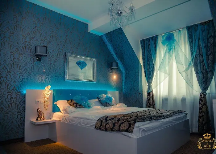 Апартаменти Golden House *