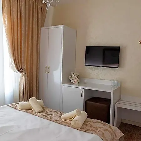 Apartment Golden House *