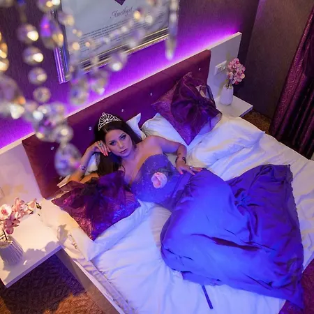 Golden House * Varna