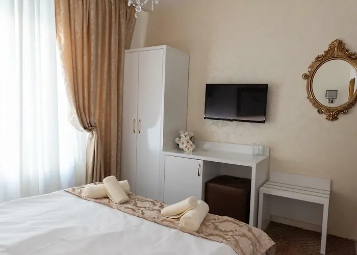 Апартаменты Golden House